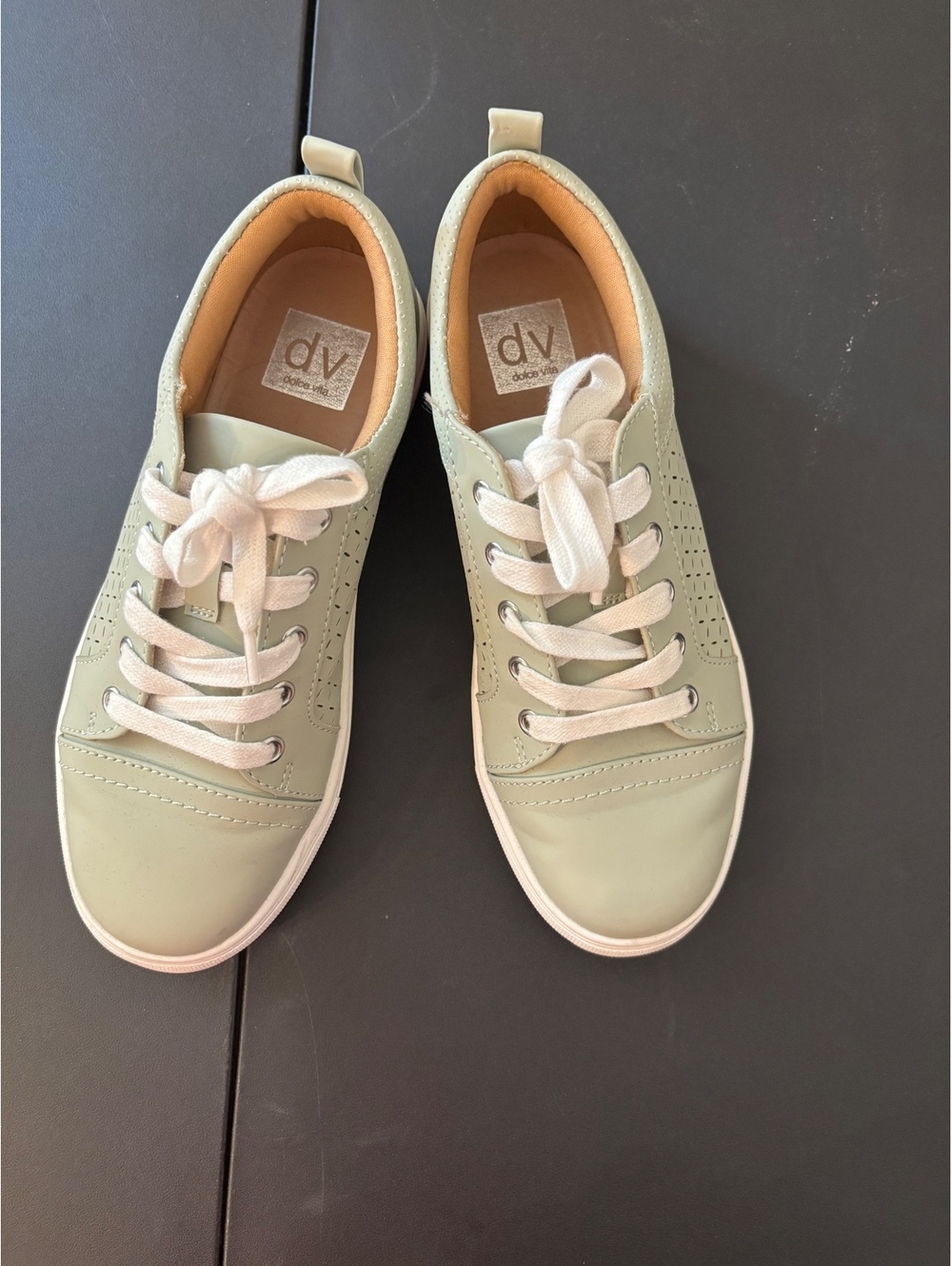 Dolce Vita - Size 6.5 - M8